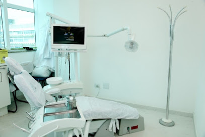 Dr. Fábio Serafe Soares, Dentista