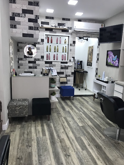 Regina Pontes Hairdresser